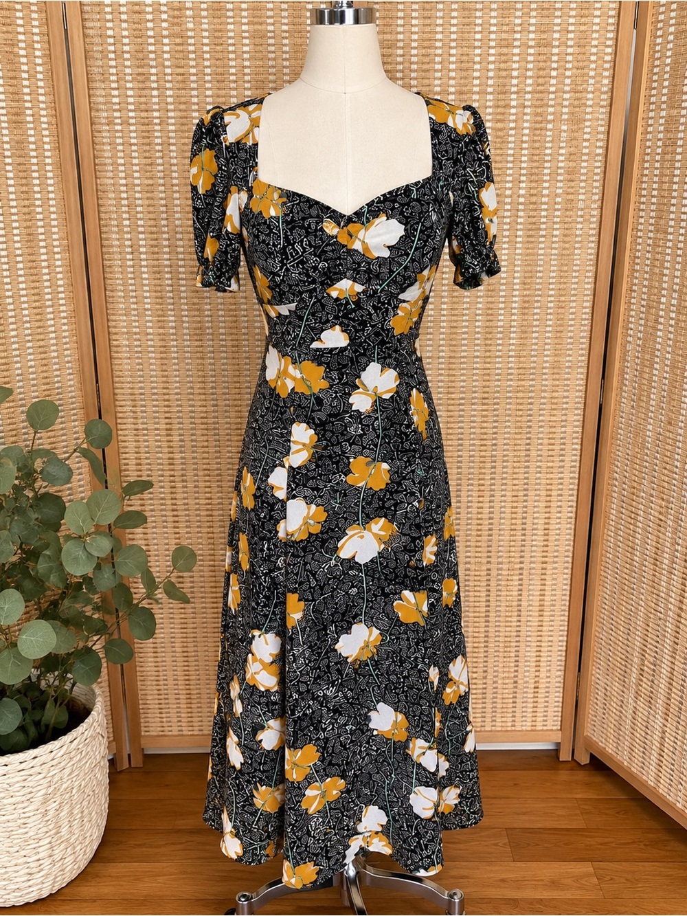 ASTR The Label Floral Midi Dress Small Black Mustard Puff Sleeve